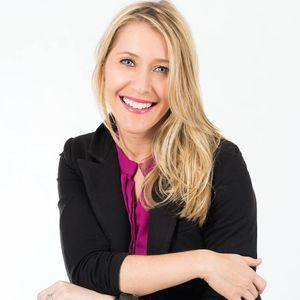 Meet your Posher, Adriana